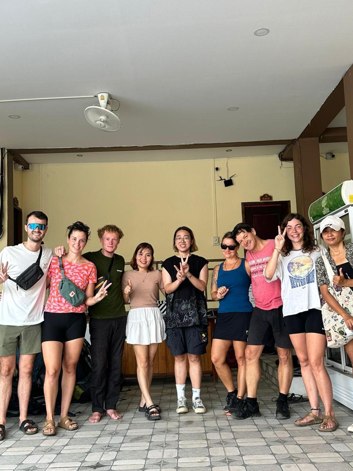 Vang Vieng Global Hostel Ngoại thất bức ảnh